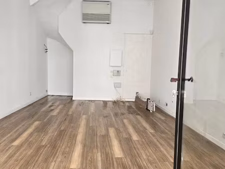 vente locaux professionnels 2 pièces 47 m² à carcassonne (11000)  35 000 €