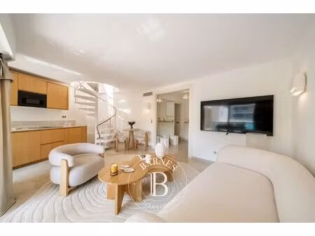 à vendre  appartement cannes 2 chambres - 50 m² - 1 180 000 €