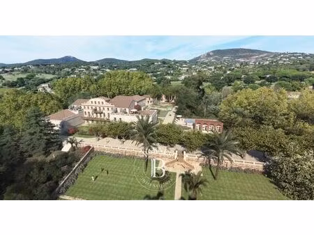 à vendre  appartement grimaud 3 chambres - 99 m² - 1 391 000 €