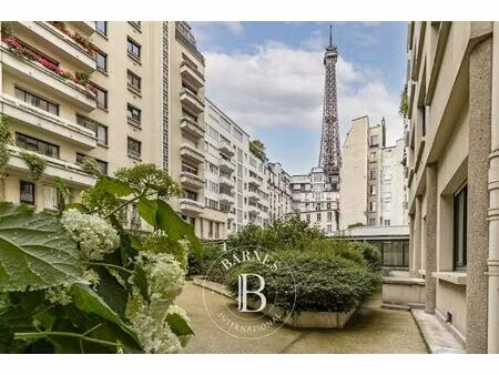 à vendre  appartement paris 7ème 2 chambres - 70 m² - 939 000 €
