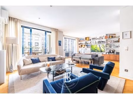 à vendre  appartement paris 16ème 3 chambres - 132 m² - 2 050 000 €