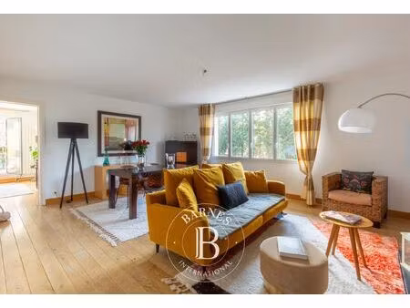 à vendre  appartement saint-germain-en-laye 2 chambres - 78 m² - 700 000 €