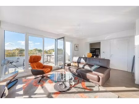 à vendre  appartement saint-germain-en-laye 2 chambres - 83 m² - 650 000 €