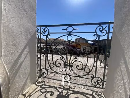 à vendre  appartement sète 2 chambres - 96 m² - 385 000 €