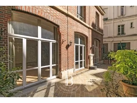 à vendre  bureau paris 7ème - 2 900 000 €