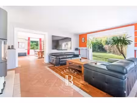 à vendre  2 aigremont 5 chambres - 175 m² - 800 000 €