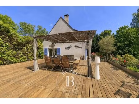 à vendre  maison bièvres 6 chambres - 252 m² - 1 047 000 €