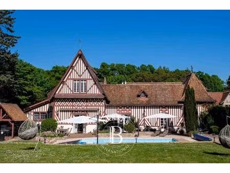 à vendre  maison évry-courcouronnes 6 chambres - 383 m² - 1 310 000 €