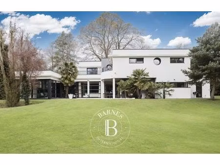 à vendre  maison croix 5 chambres - 315 m² - 1 980 000 €