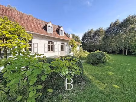 à vendre  ferme croix 5 chambres - 325 m² - 1 380 000 €