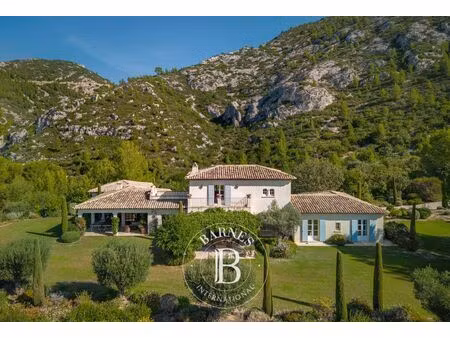 à vendre  bastide gémenos 4 chambres - 350 m² - 3 800 000 €