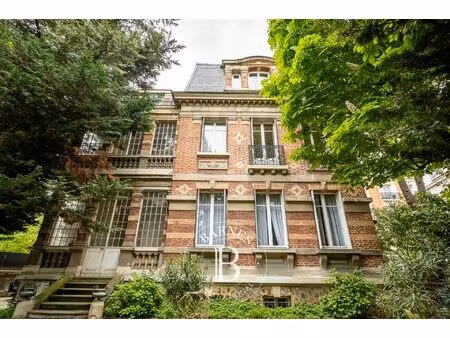 à vendre  hôtel particulier asnières-sur-seine 6 chambres - 390 m² - 3 200 000 €
