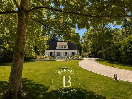 à vendre  maison lamorlaye - 244 m² - 970 000 €