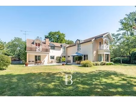à vendre  maison le vésinet 5 chambres - 262 m² - 1 890 000 €
