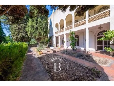 à vendre  propriété prades 15 chambres - 780 m² - 685 000 €