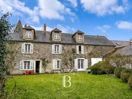 à vendre  maison roinville 7 chambres - 215 m² - 680 000 €