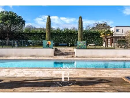 à vendre  propriété saint-cyr-au-mont-d'or 3 chambres - 245 m² - 1 435 000 €