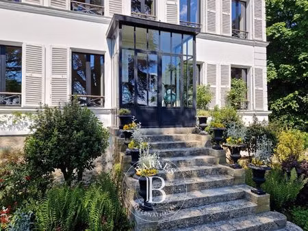 à vendre  maison saint-prix 5 chambres - 277 m² - 1 360 000 €