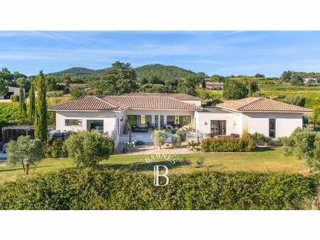 à vendre  maison tresques 4 chambres - 252 m² - 1 680 000 €