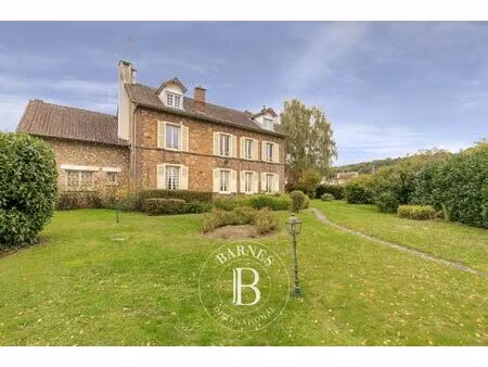 à vendre  maison vauhallan 5 chambres - 320 m² - 994 000 €