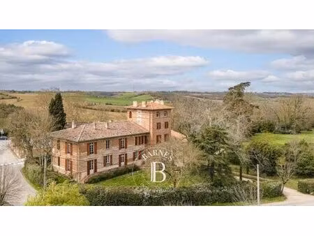 à vendre  propriété verfeil 11 chambres - 577 m² - 1 295 000 €