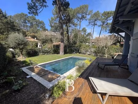 à vendre  villa arcachon 4 chambres - 140 m² - 1 590 000 €