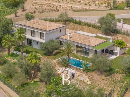 à vendre  villa mougins 4 chambres - 210 m² - 2 250 000 €