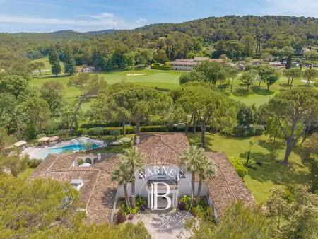 à vendre  villa mougins 5 chambres - 700 m² - 11 280 000 €