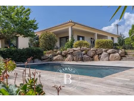 à vendre  villa sainte-lucie-de-porto-vecchio 3 chambres - 133 m² - 1 090 000 €
