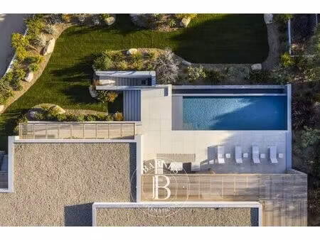 à vendre  villa sainte-lucie-de-porto-vecchio 4 chambres - 223 m² - 2 970 000 €