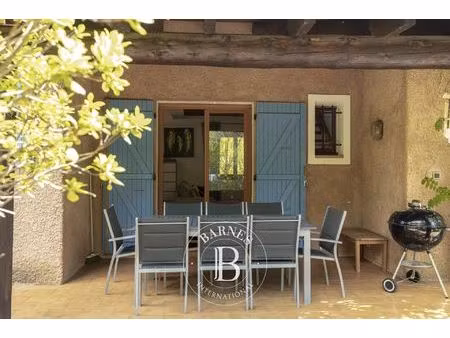à vendre  villa sainte-lucie-de-porto-vecchio 7 chambres - 250 m² - 990 000 €