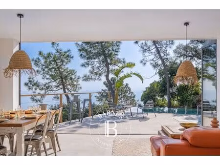 à vendre  villa théoule-sur-mer 3 chambres - 163 m² - 1 690 000 €