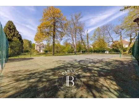 à vendre  terrain constructible vaucresson - 1 430 m² - 1 878 000 €