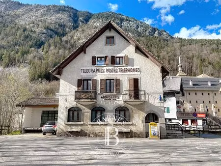 à vendre  ensemble immobilier abondance - 258 m² - 600 000 €