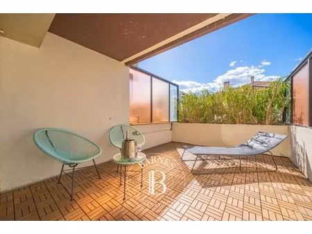 à vendre  appartement antibes - 25 m² - 305 000 €
