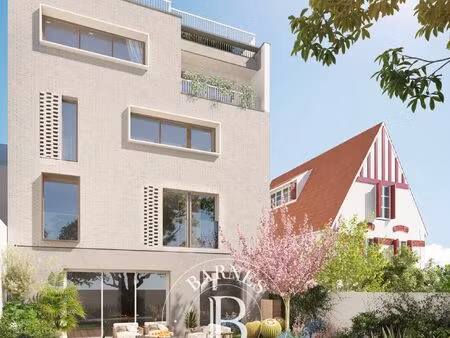 à vendre  villa issy-les-moulineaux 7 chambres - 303 m²