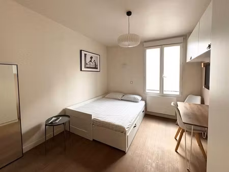 location meublée appartement 1 pièce 16 m² à paris 9ème (75009)  830 €