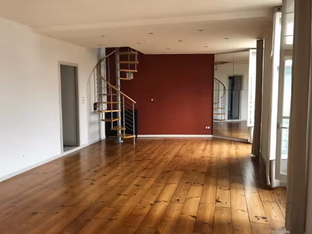 pau parc du château - bel appartement t3 en duplex avec garage