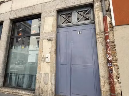 t1 rue creuzet 69007 lyon