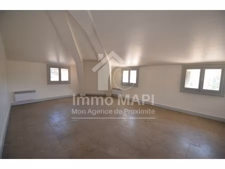 ecusson / rue marceau - grand t2 de 66m2