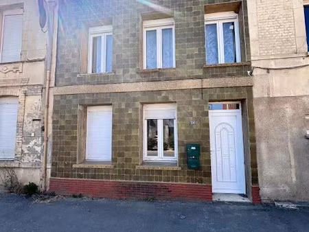 vente immeuble 6 pièces 130 m² à origny-sainte-benoite (02390)  113 900 €