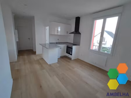 location appartement 3 pièces 46.47 m² à orleans (45000)  638 €