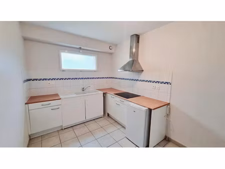 location appartement 2 pièces 50 m² à albi (81000)  520 €