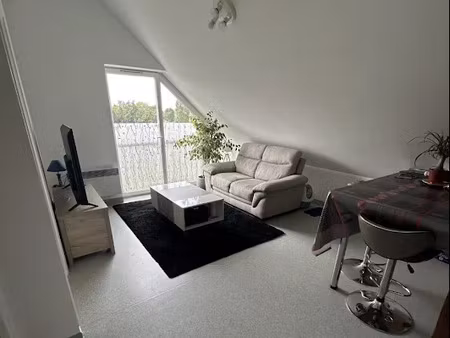 location meublée appartement 2 pièces 24.49 m² à mecquignies (59570)  420 €