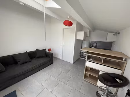 location meublée appartement 1 pièce 18 m² à pessac (33600)  591 €