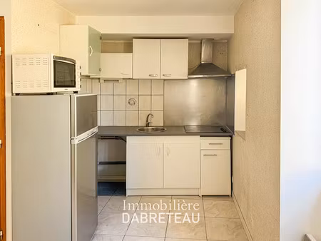 location appartement 2 pièces 23 m² à romans-sur-isere (26100)  395 €