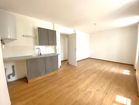location appartement 1 pièce 30.45 m² à nevers (58000)  350 €