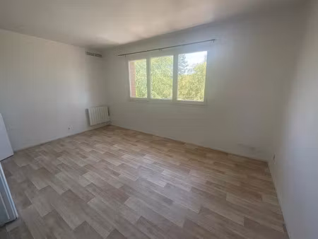 location appartement 2 pièces 27.68 m² à faches-thumesnil (59155)  450 €