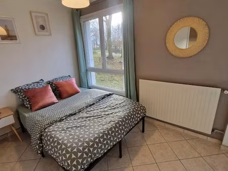 location meublée appartement 5 pièces 85 m² à melun (77000)  510 €