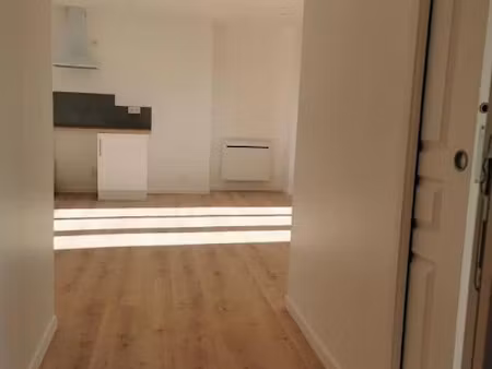 location appartement 2 pièces 49.71 m² à pont-l'eveque (14130)  666 €